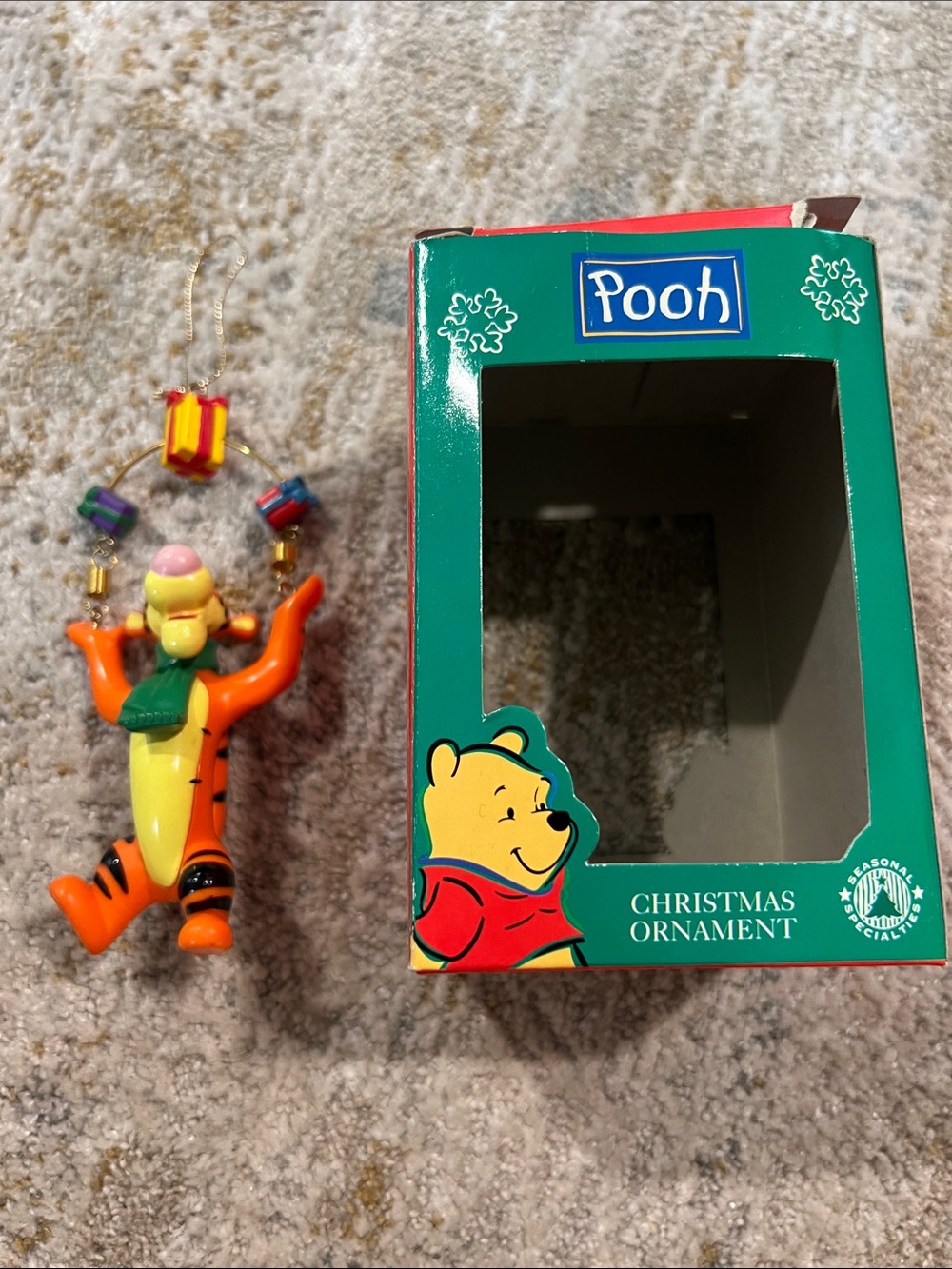 Tigger Christmas Ornament - Pooh Disney z29